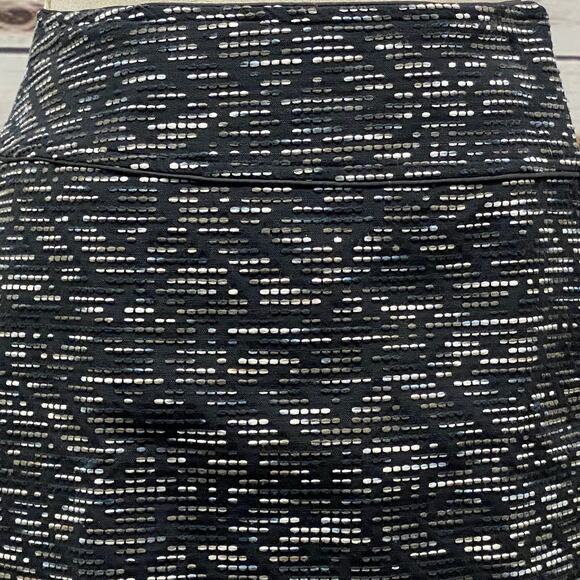 H&M Low Waist Elegant Mini Wrap Skirt Size 10 A-Line Thick Lined Warm - Picture 4 of 11